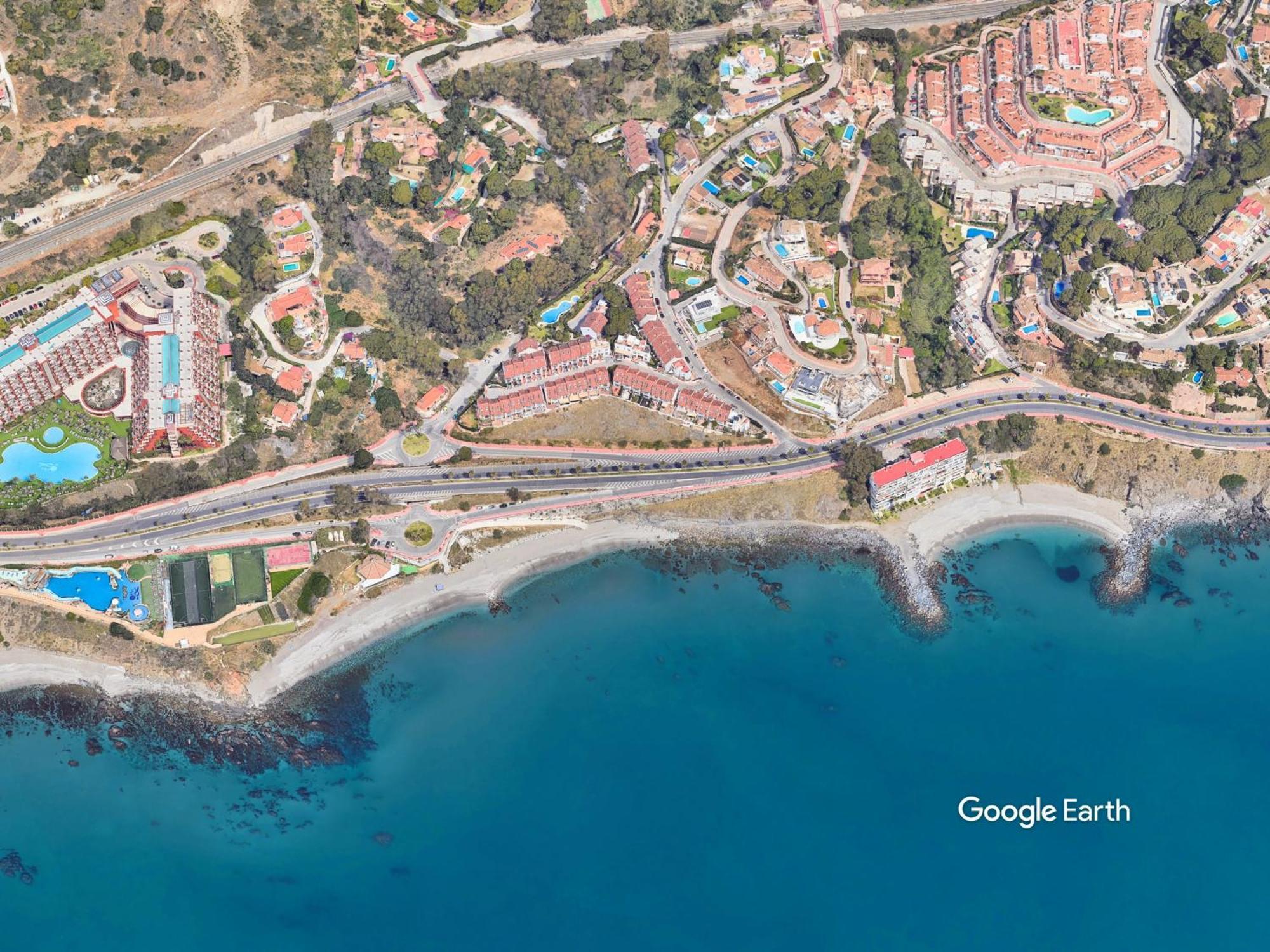 Townhouse Beachfront Costa, By Casa Del Sol Hr * Benalmádena