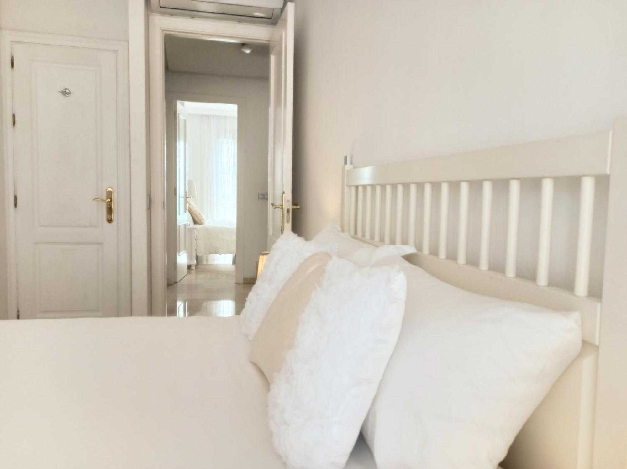 Chalet Townhouse Beachfront Costa, By Casa Del Sol Hr Benalmádena